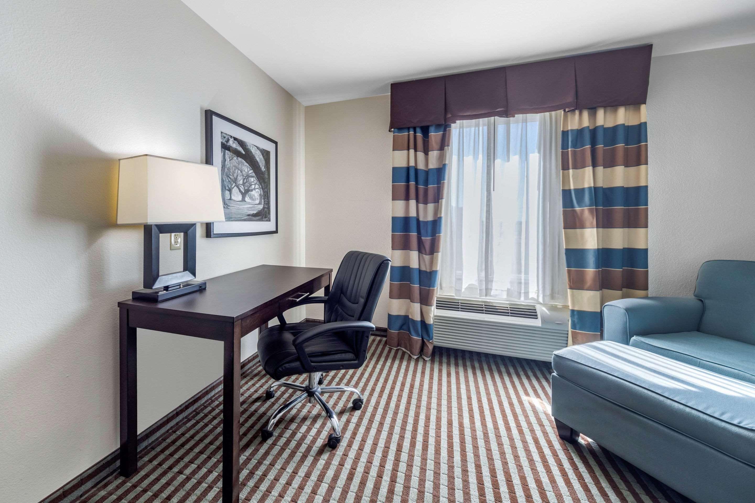 Comfort Inn & Suites Perry I-35 Bagian luar foto
