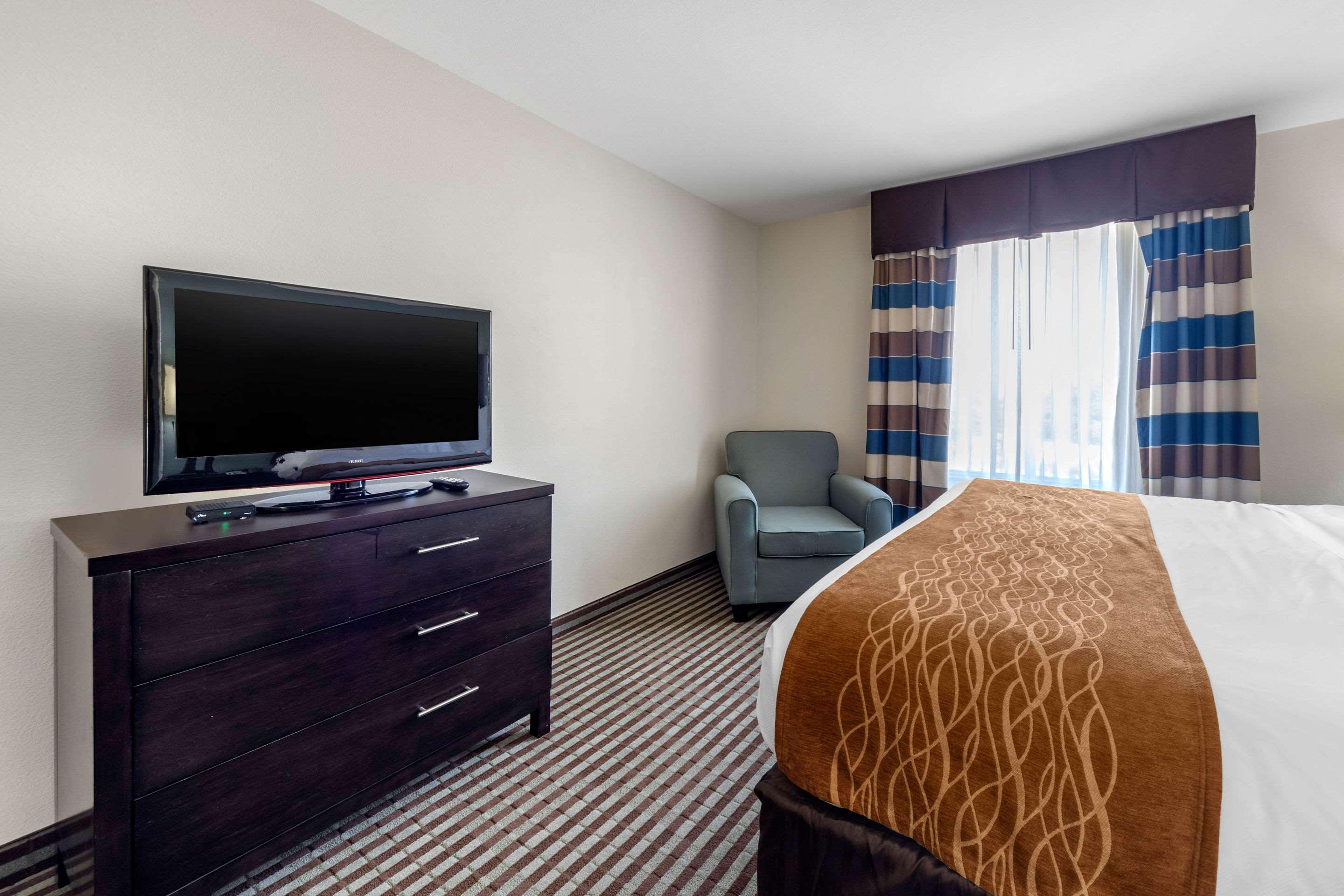 Comfort Inn & Suites Perry I-35 Bagian luar foto