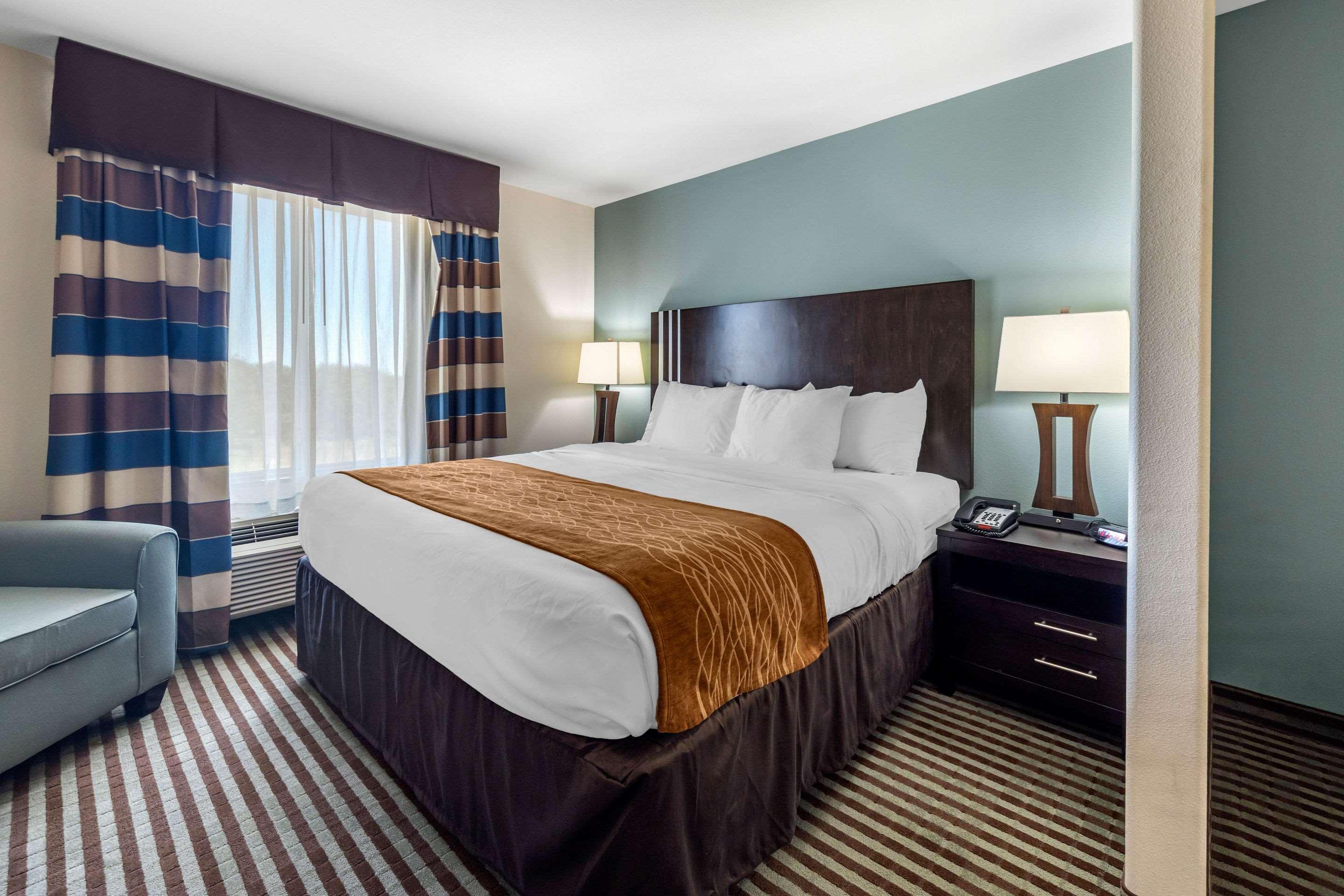 Comfort Inn & Suites Perry I-35 Bagian luar foto