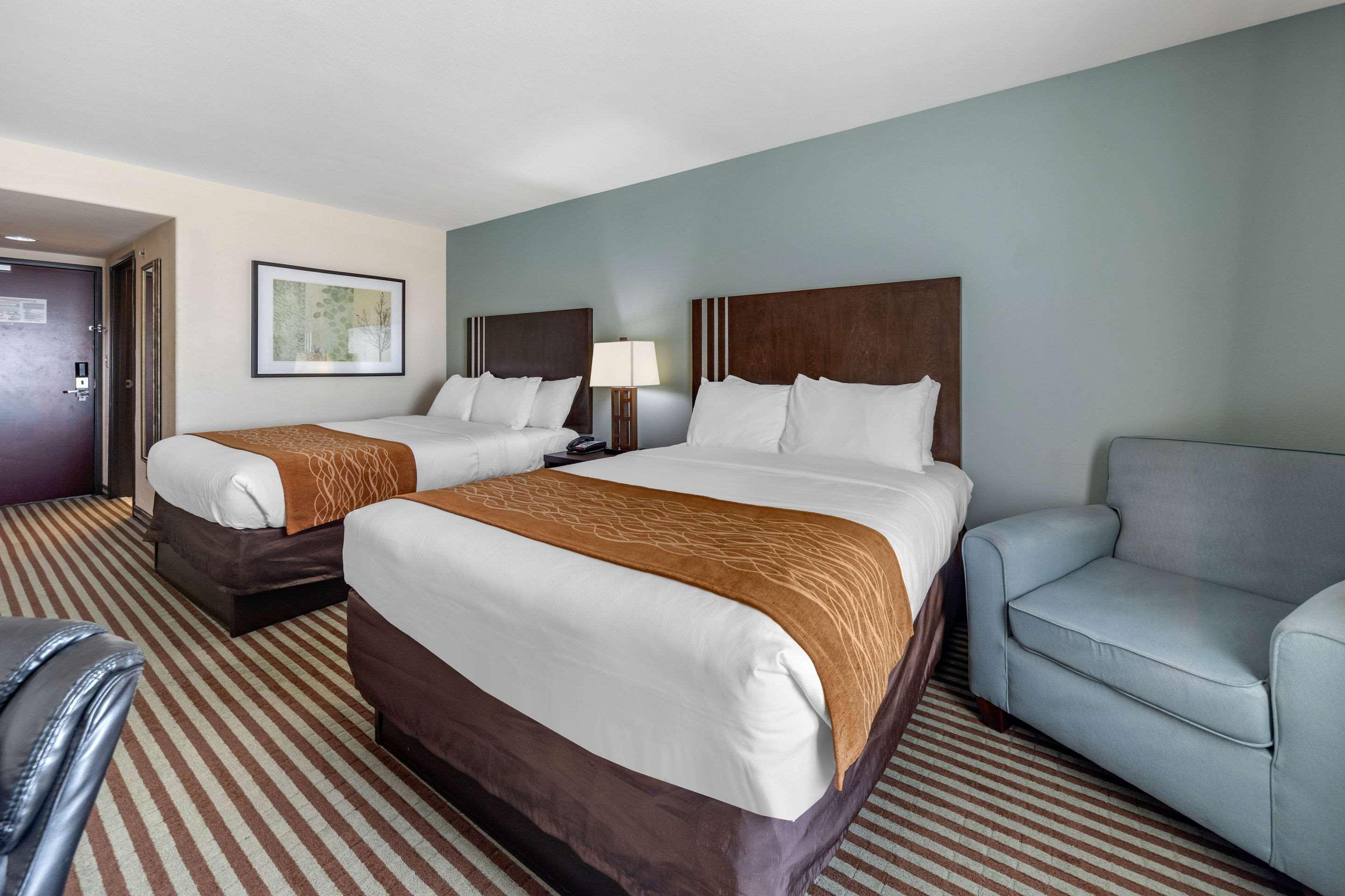 Comfort Inn & Suites Perry I-35 Bagian luar foto
