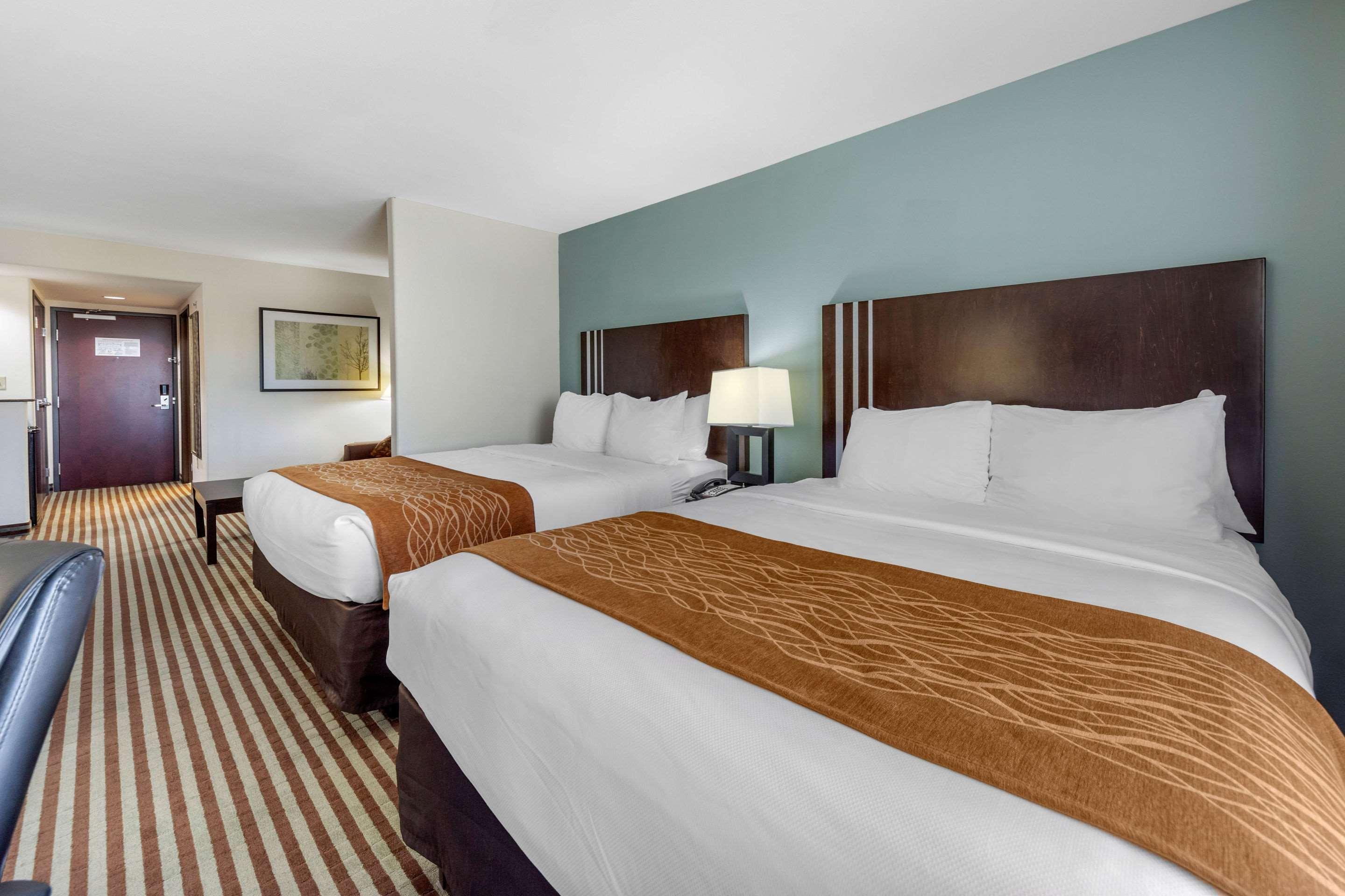 Comfort Inn & Suites Perry I-35 Bagian luar foto