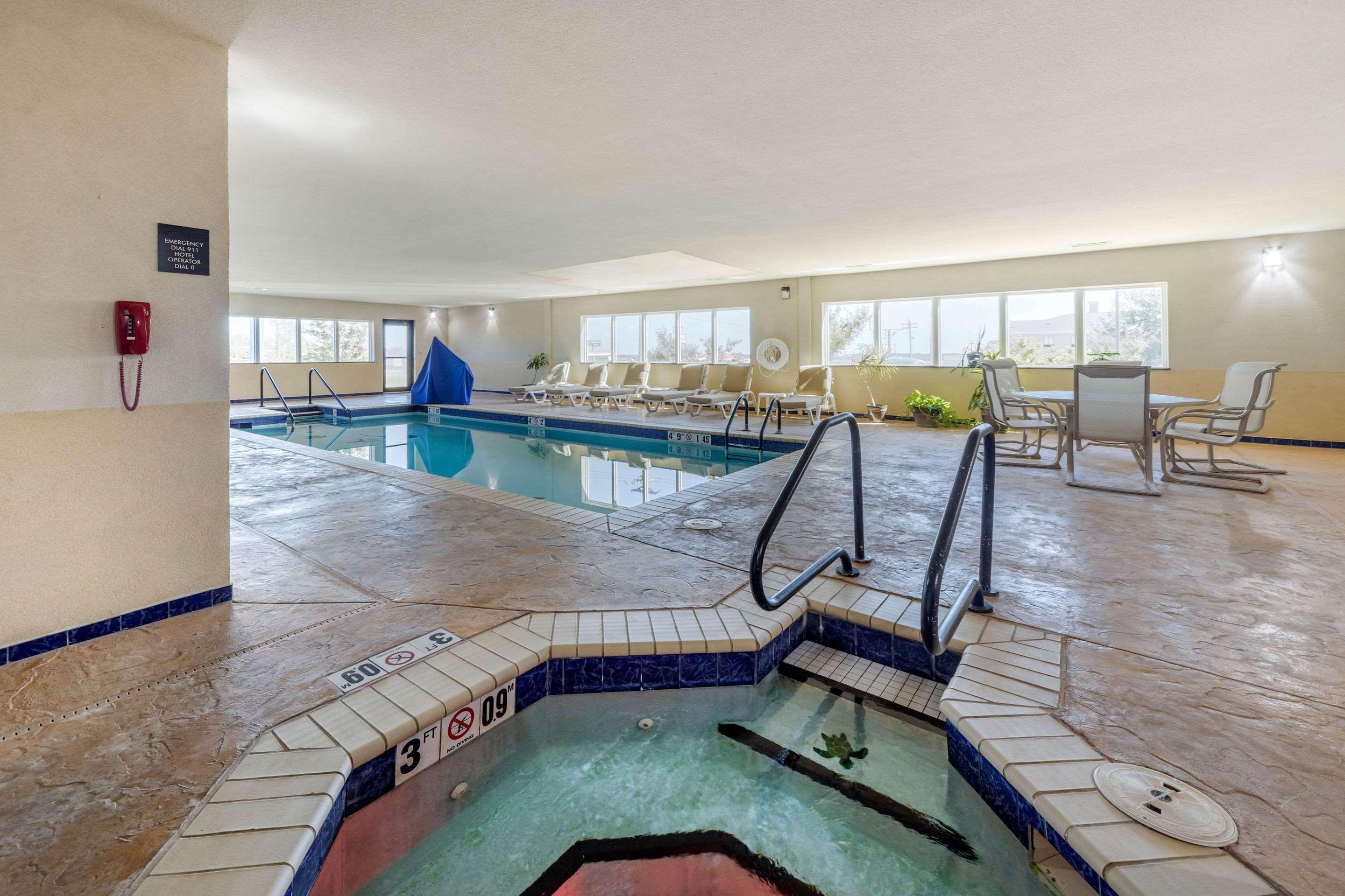 Comfort Inn & Suites Perry I-35 Bagian luar foto