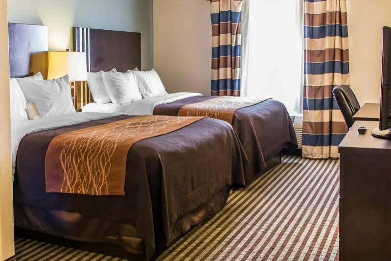 Comfort Inn & Suites Perry I-35 Bagian luar foto